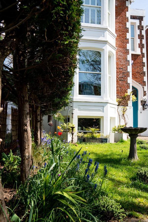 The Green House Portsmouth Exterior photo